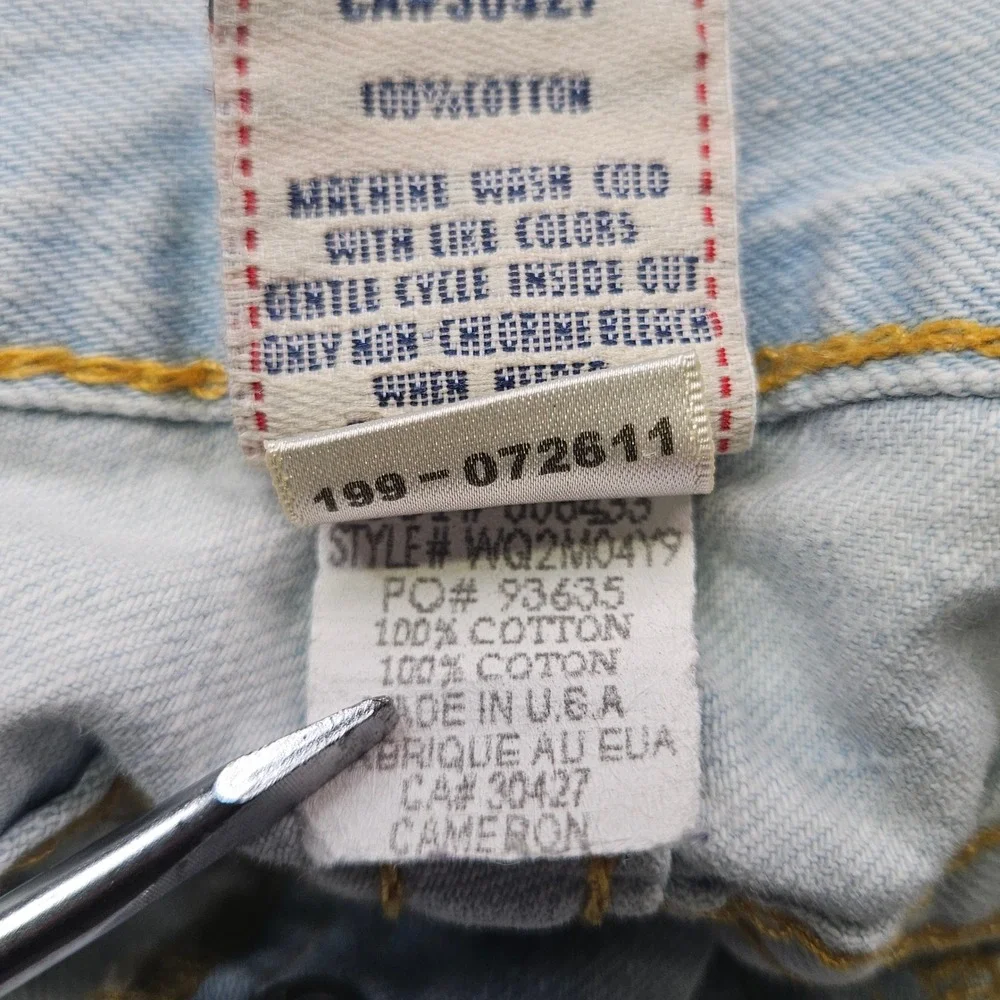True Religion Ricky Super T Jeans Mens 24 Light Wash Blue Distressed Straight